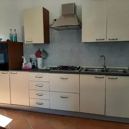 I Mandorli Apartment *